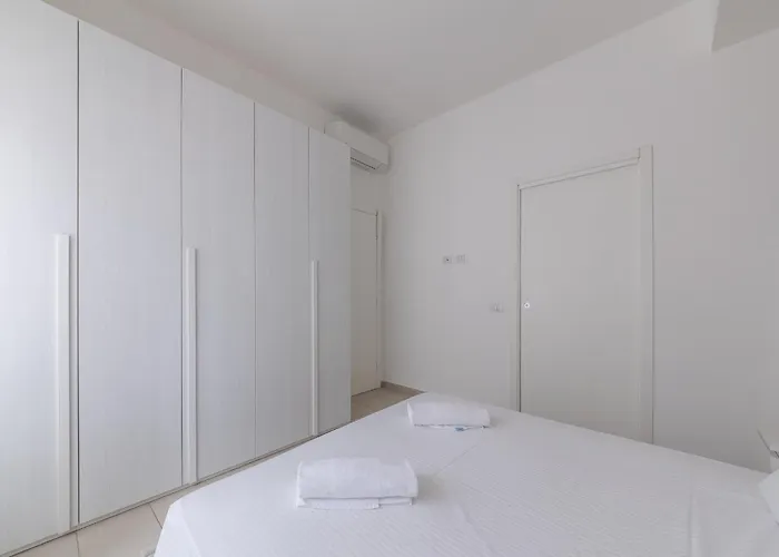 Via Santa Croce 1 - Leia Hospitality شقة ميلان
