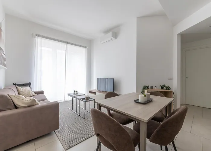 Via Santa Croce 1 - Leia Hospitality شقة *