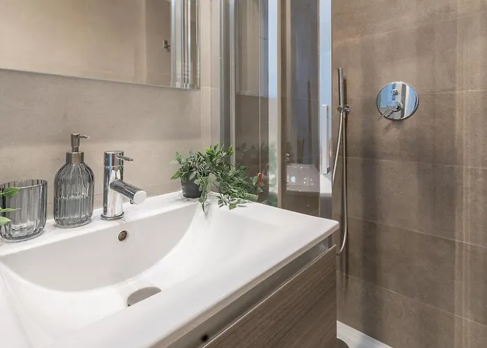 Via Santa Croce 1 - Leia Hospitality شقة