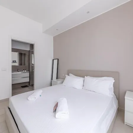 Apartman Via Santa Croce 1 Milánó