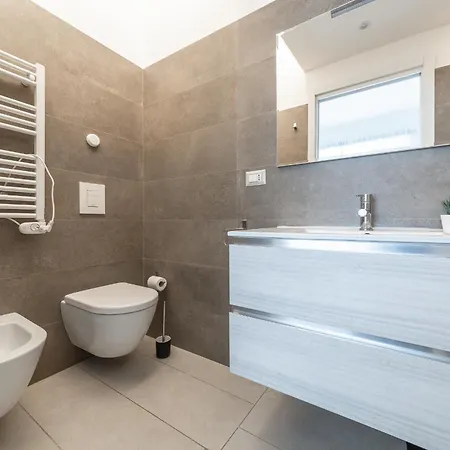 Apartman Via Santa Croce 1 *