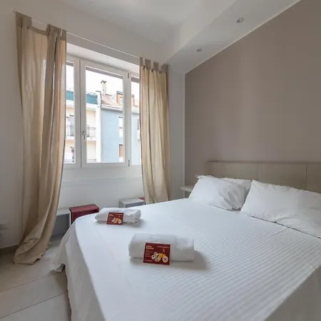Apartman Via Santa Croce 1 Milánó